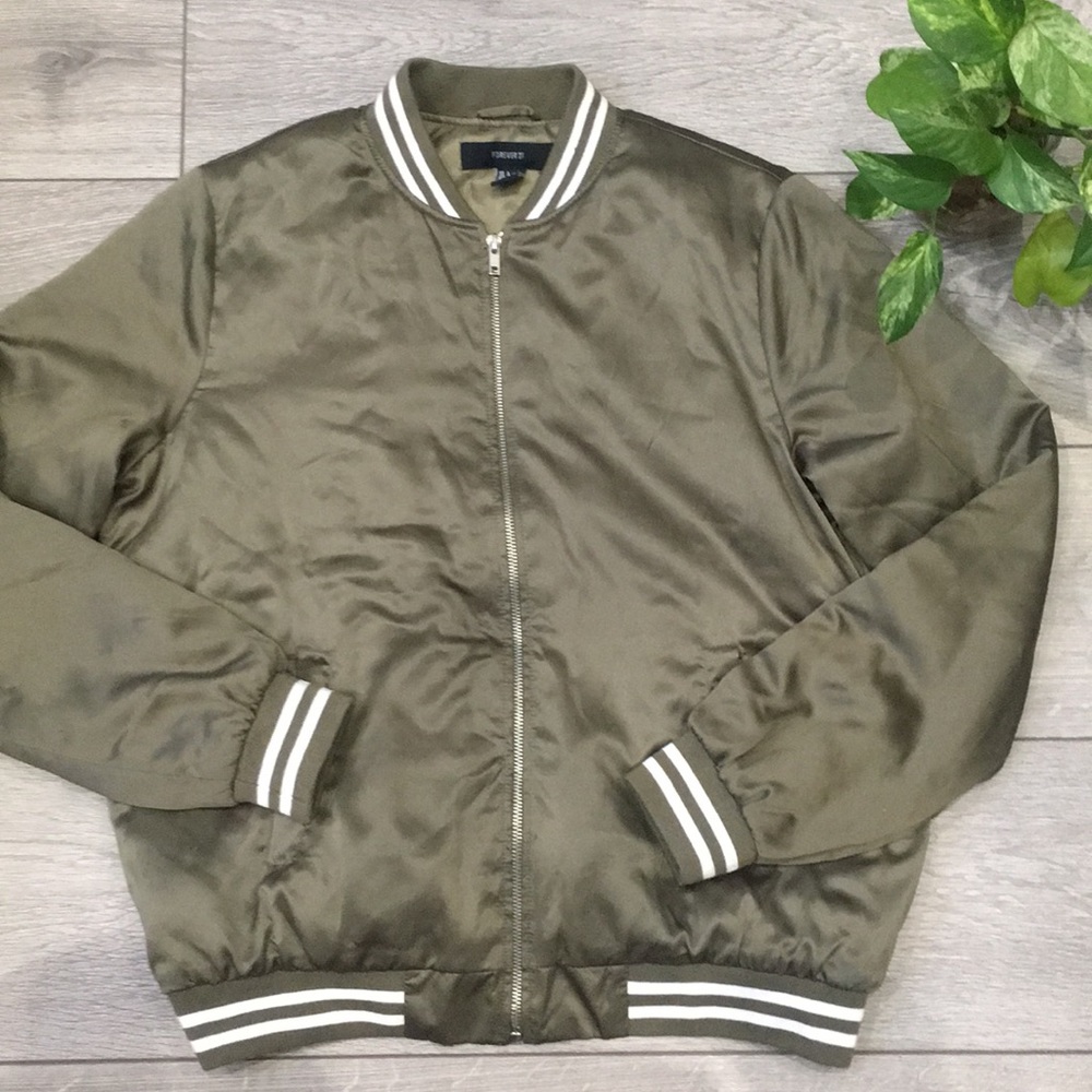 🚨SOLD🚨Forever 21 Army Green Varsity Jacket